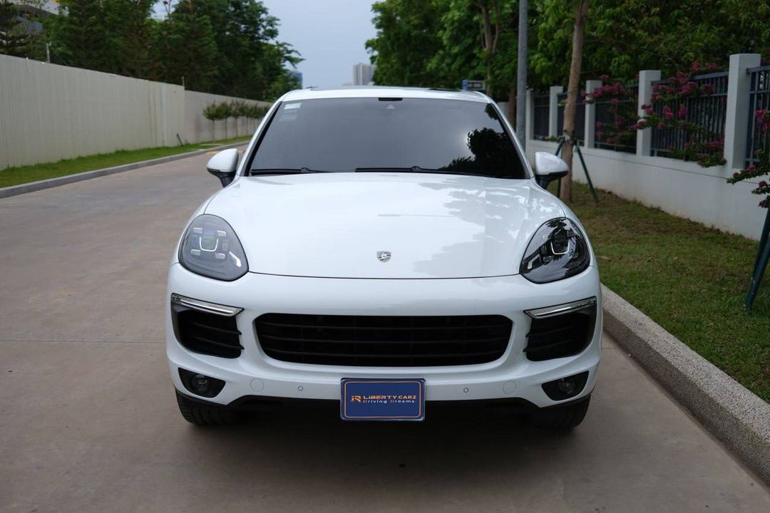 Porsche Cayenne 2015