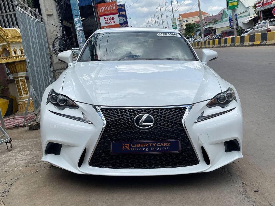 Lexus is200t 2016forsale