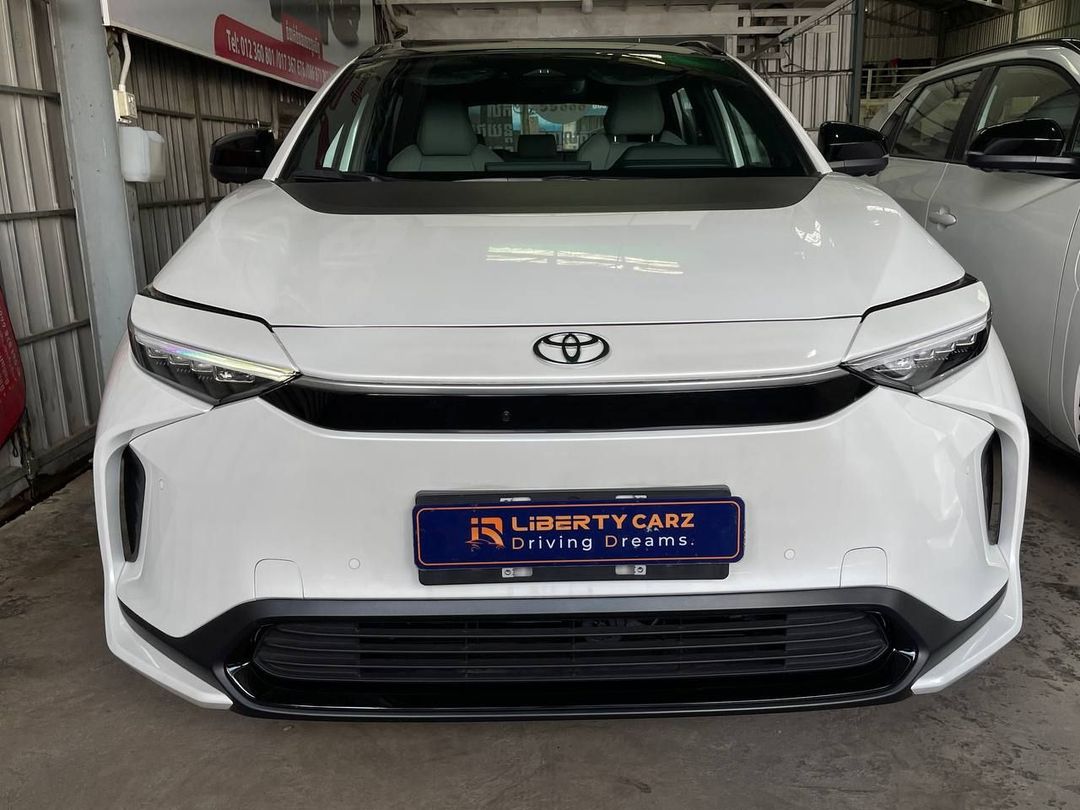 តូយ៉ូតា BZ4X 2024forsale