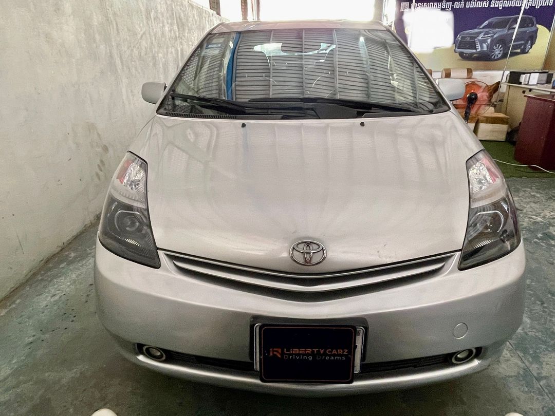 តូយ៉ូតា Prius 2005forsale