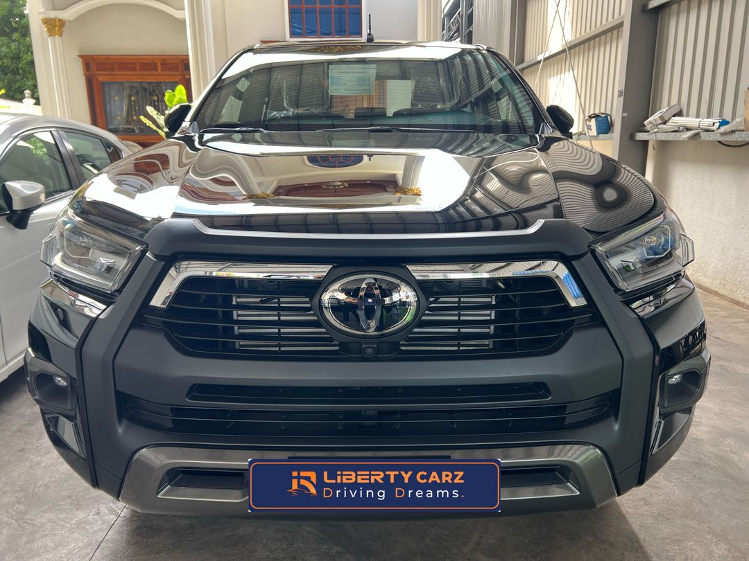 តូយ៉ូតា Hilux Revo Rally 2025forsale