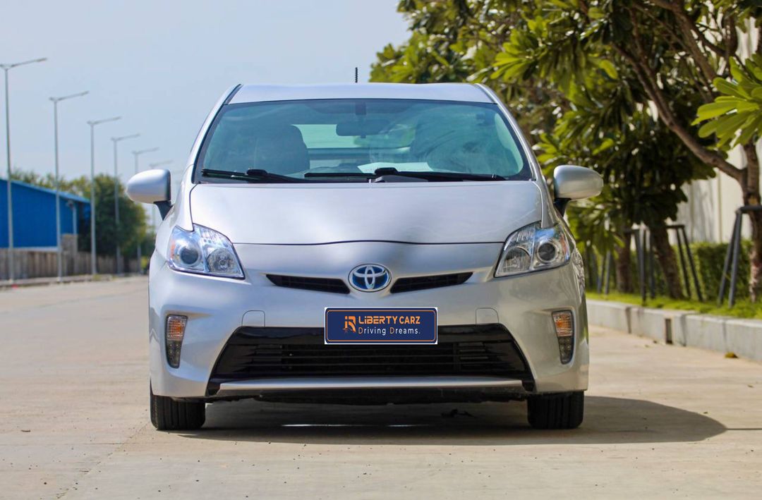 តូយ៉ូតា Prius 2013forsale