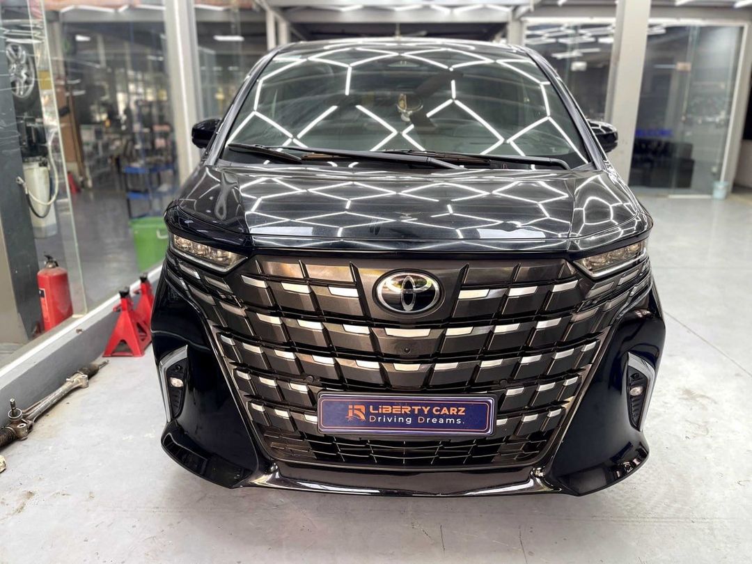 Toyota Alphard 2024forrent