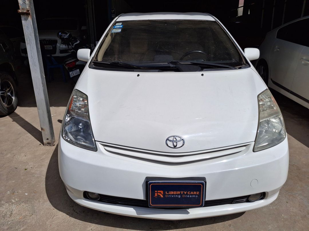 តូយ៉ូតា Prius 2005forsale