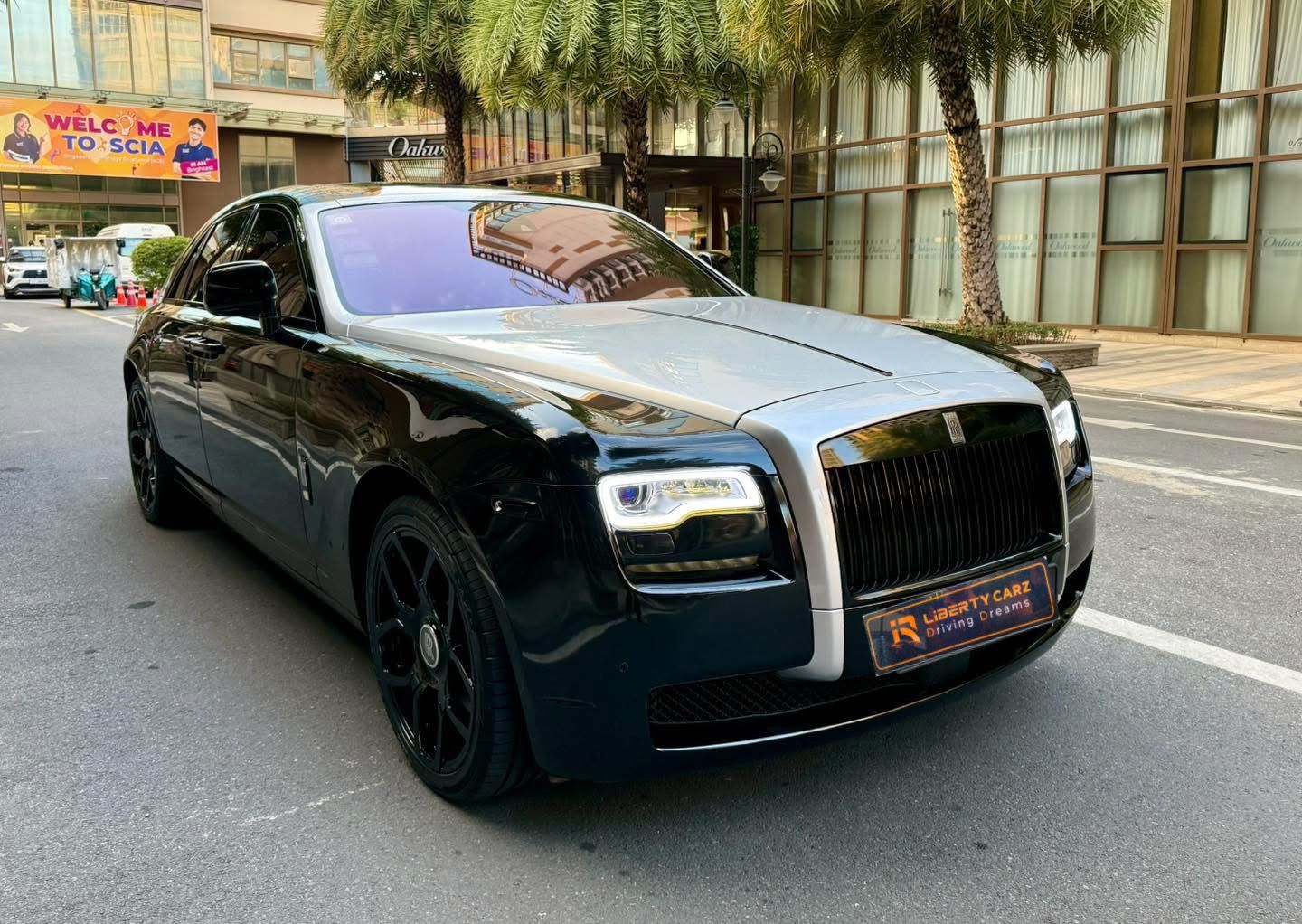 Rolls-Royce Ghost 2011