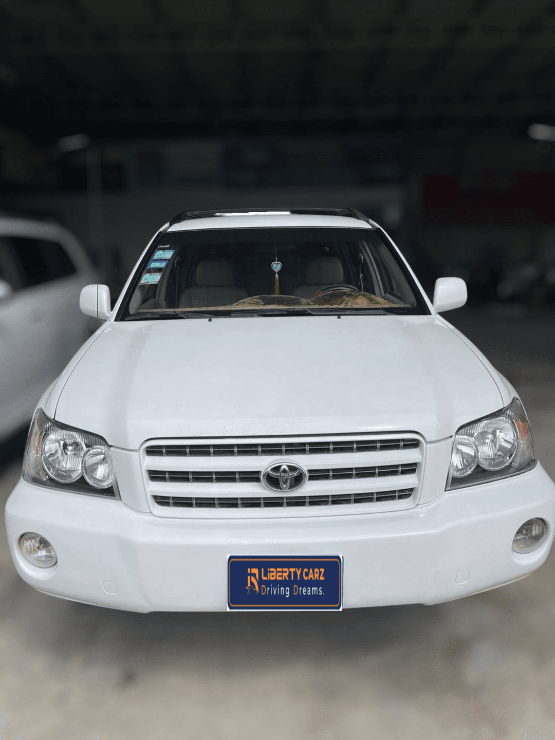 Toyota Highlander 2003forrent