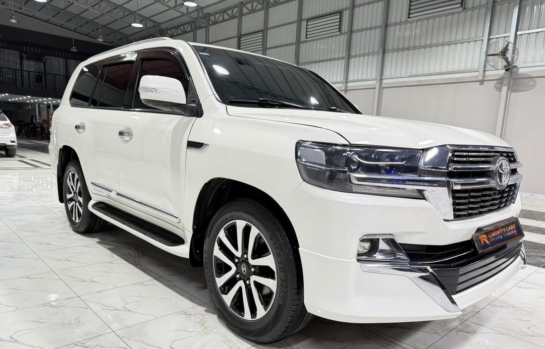 តូយ៉ូតា Land Cruiser 2008forsale