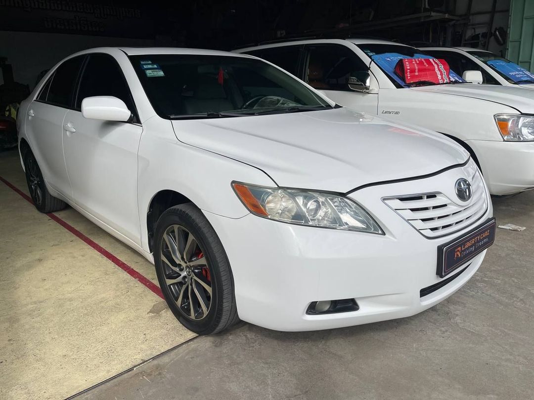 តូយ៉ូតា Camry XLE 2007forsale