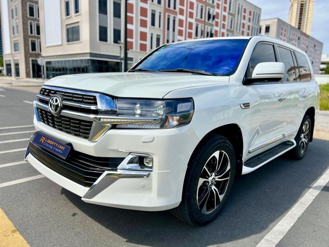 តូយ៉ូតា Land Cruiser 2008forsale