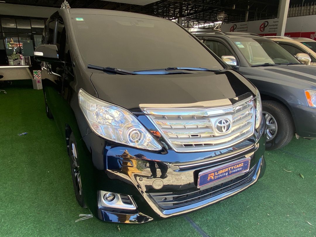 តូយ៉ូតា អាល់ហ្វា 2012forsale