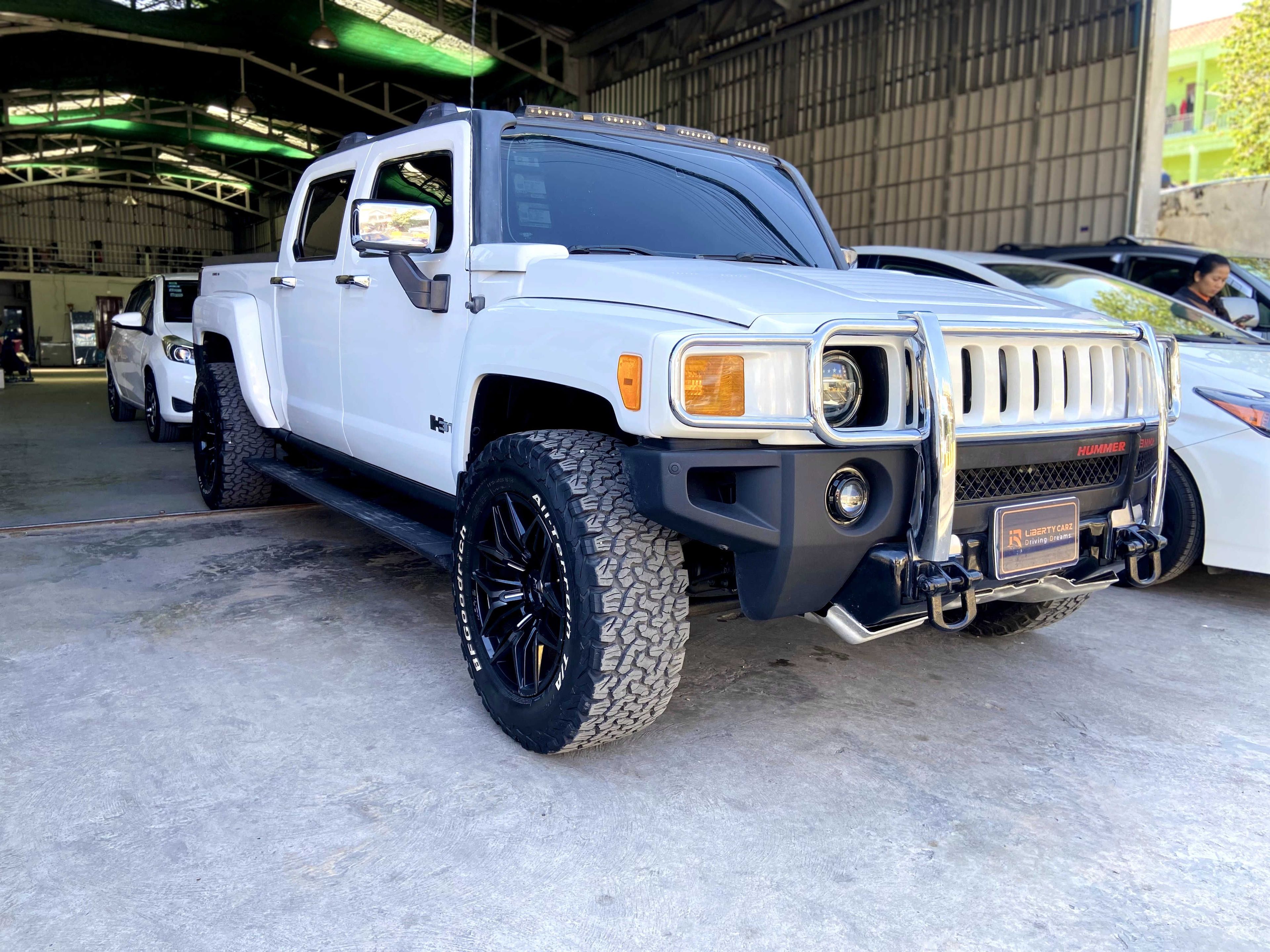 Hummer H3T 2009