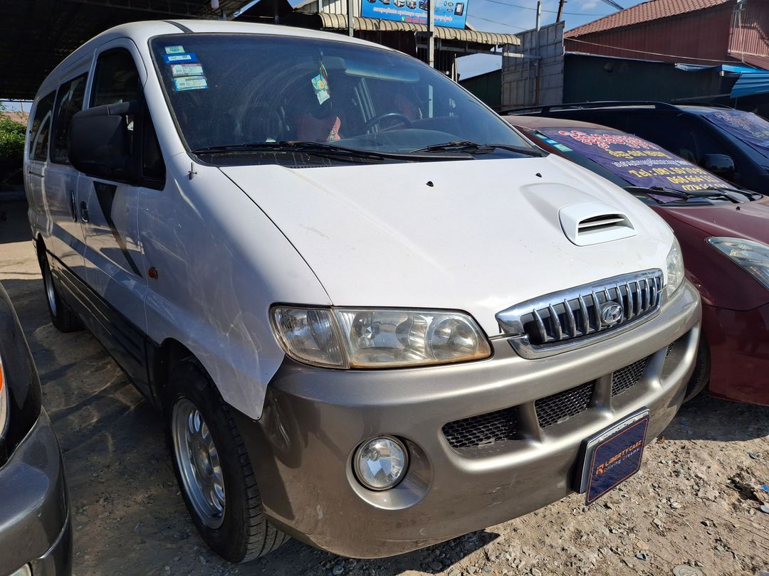Hyundai Starex 2003forsale