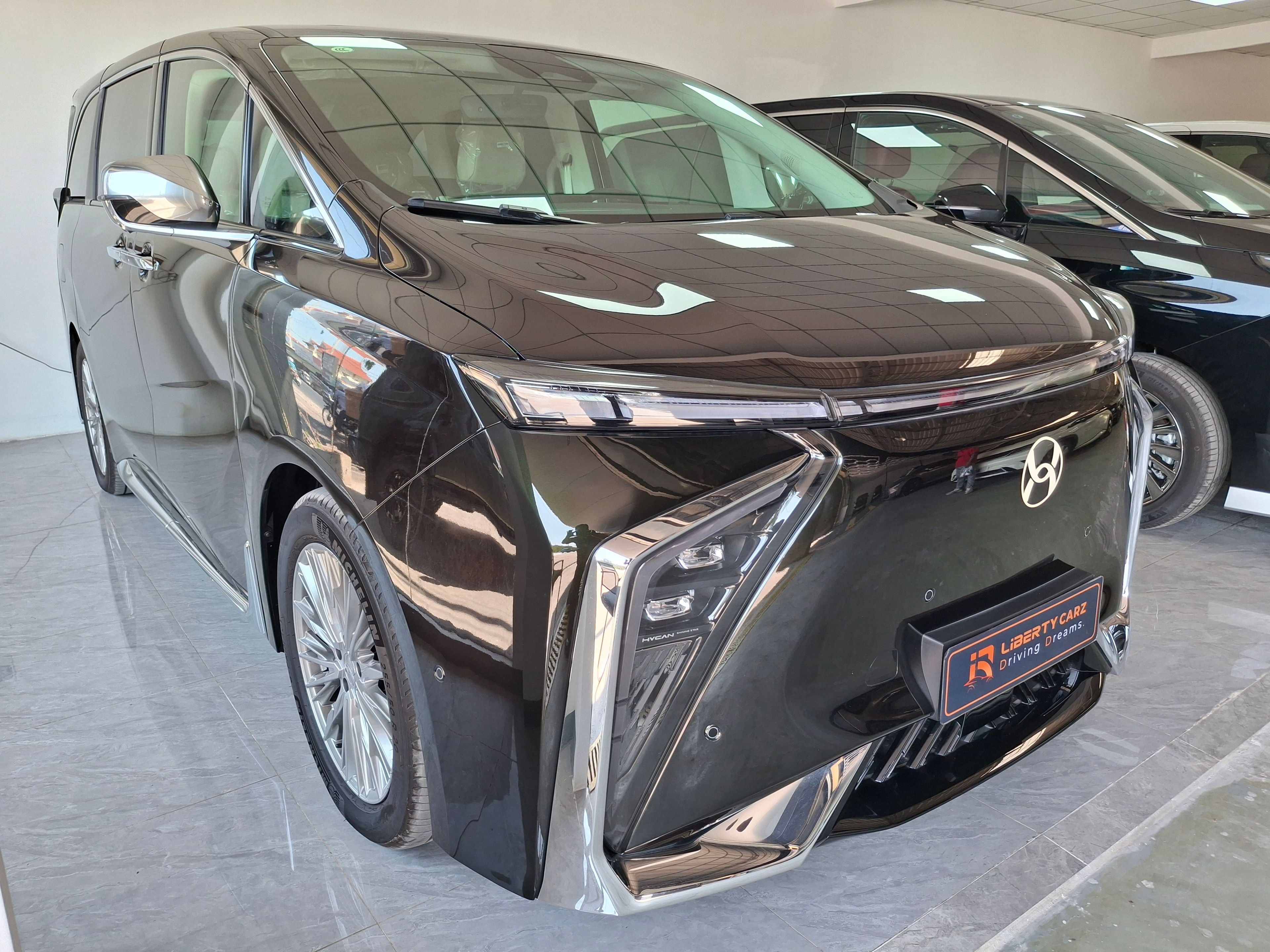 HYCAN 09 MPV EV 2024