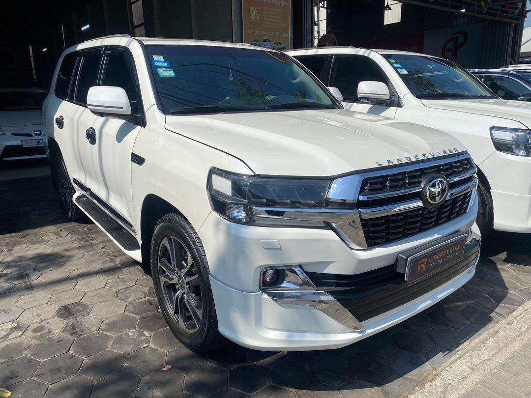 តូយ៉ូតា Land Cruiser 2008forsale