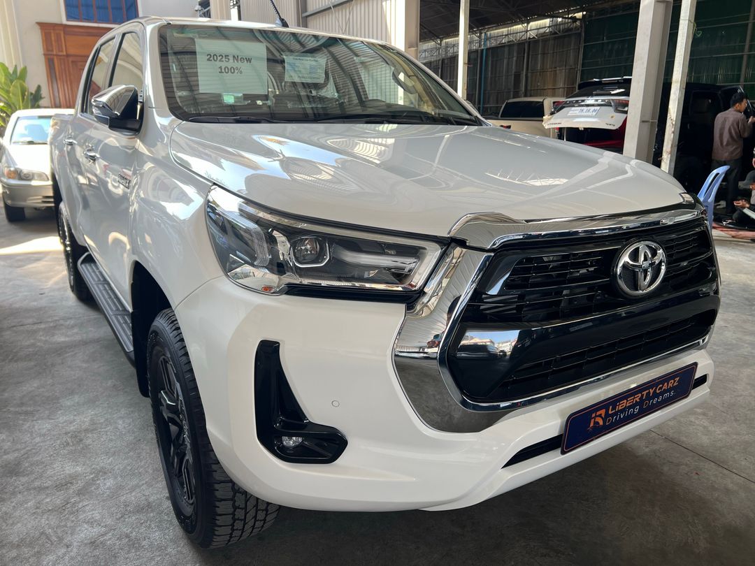 Toyota Hilux Revo 2025forsale