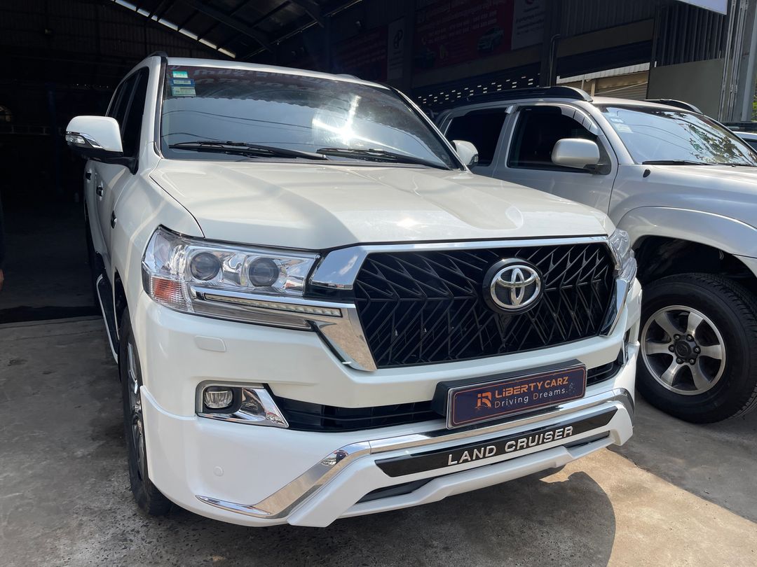 តូយ៉ូតា Land Cruiser 2008forsale