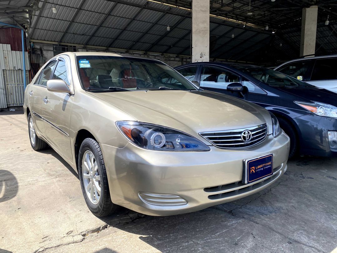 តូយ៉ូតា Camry Le 2002forsale