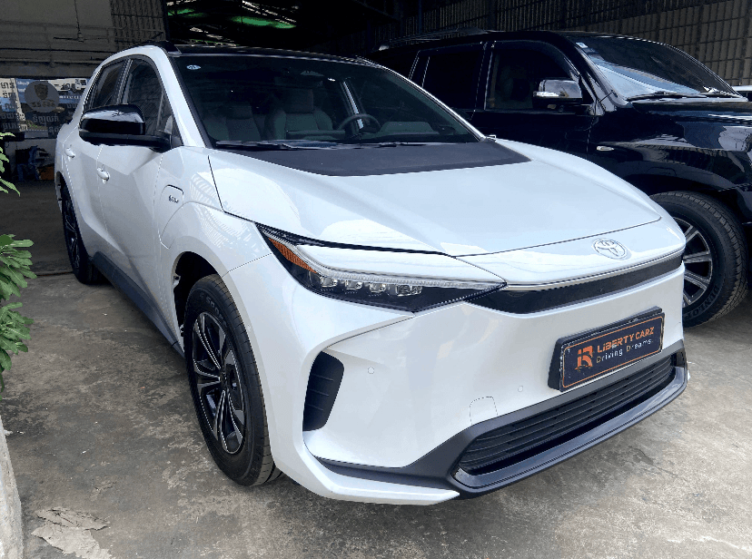តូយ៉ូតា BZ4X 2023forsale