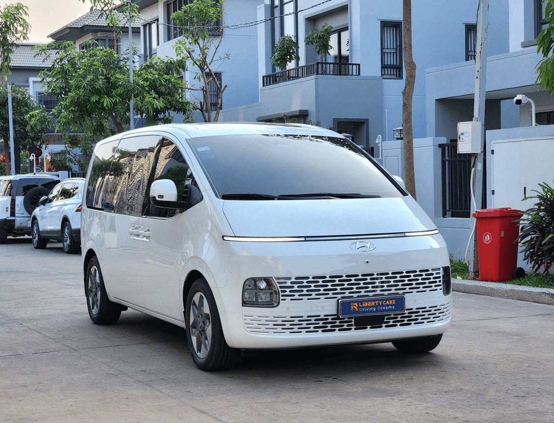 Hyundai Staria 2022forsale