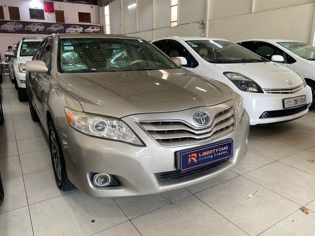 តូយ៉ូតា Camry XLE 2009forsale