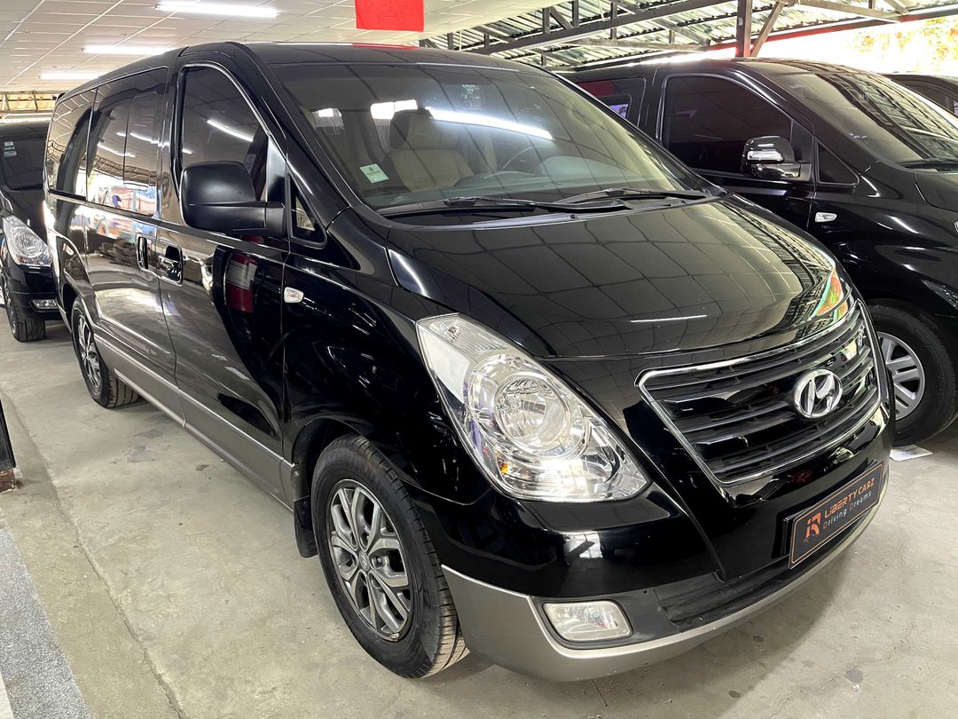 Hyundai Starex VGT 2017forsale