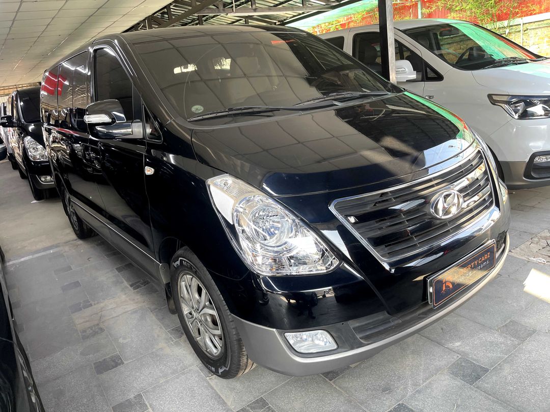 Hyundai Starex VGT 2018forsale
