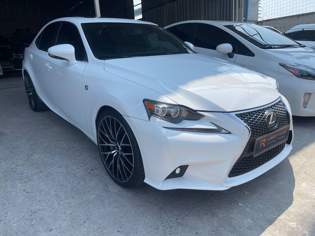 Lexus is200t 2016forsale