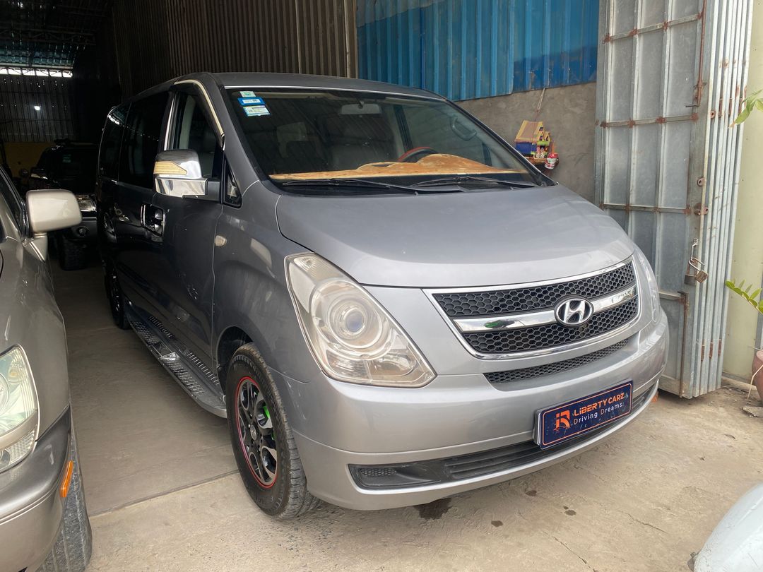 Hyundai Starex 2011forsale