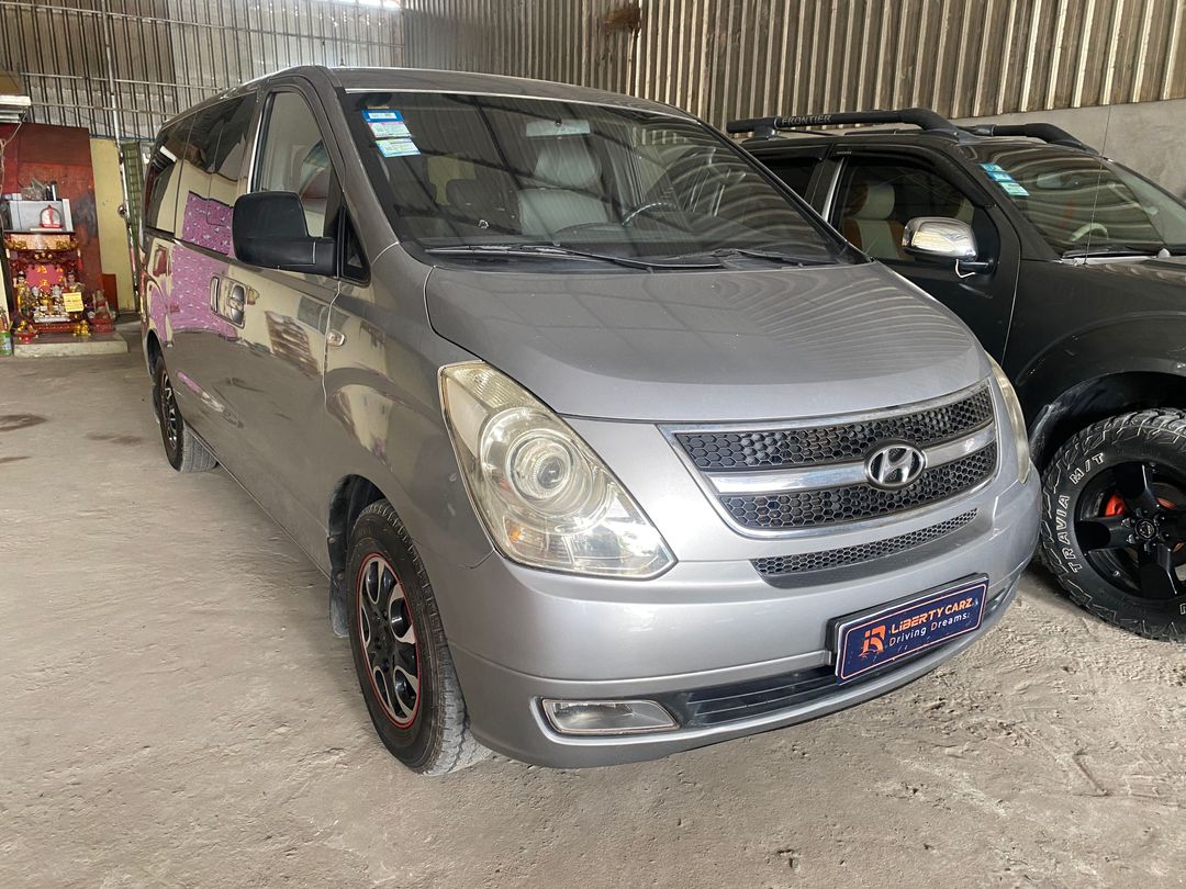 Hyundai Starex 2012forsale