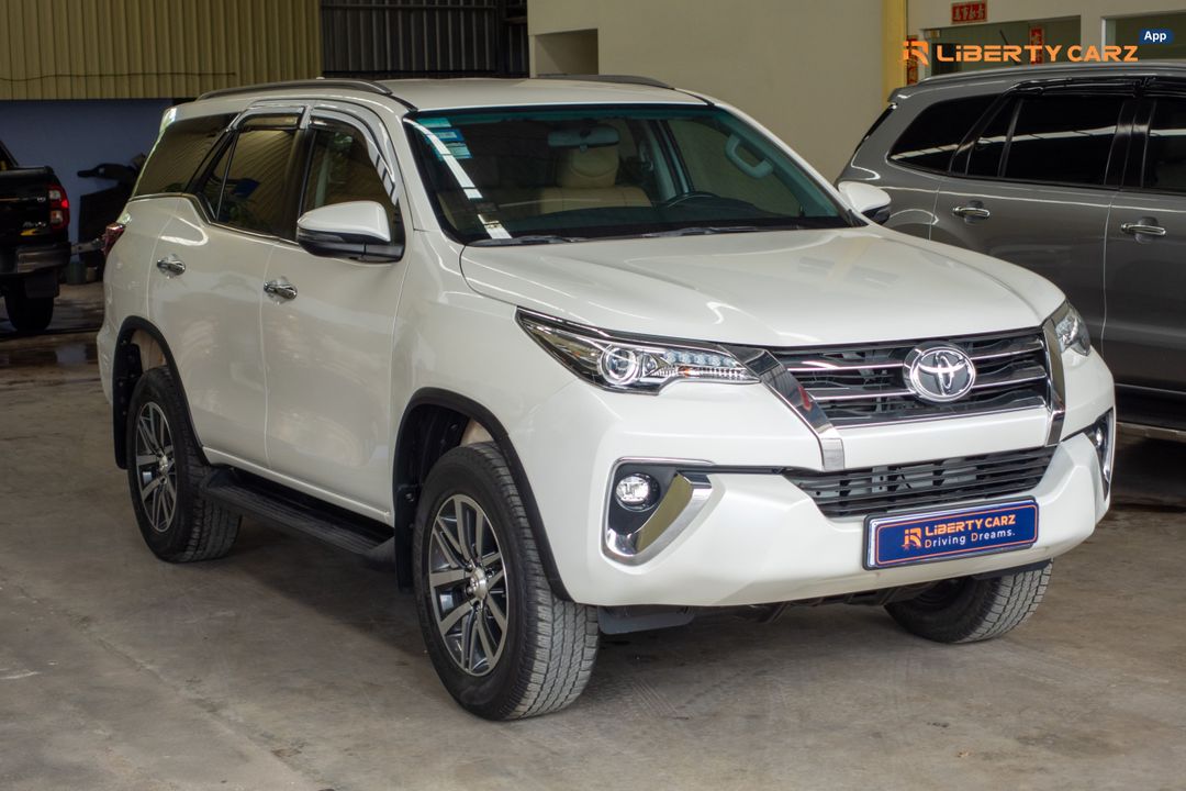 តូយ៉ូតា Fortuner 2020forsale
