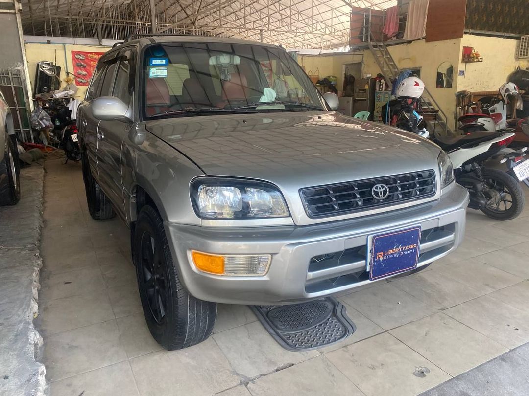 តូយ៉ូតា RAV4 1999forsale