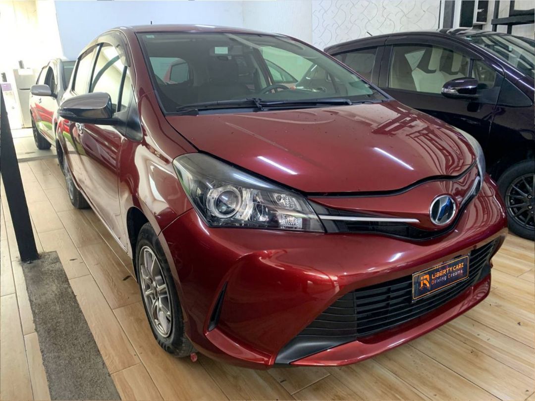 Toyota Vitz 2014forsale