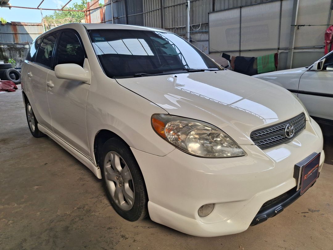 តូយ៉ូតា Matrix 2005forsale