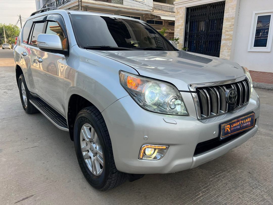 តូយ៉ូតា LandCruiser Prado 2010forsale