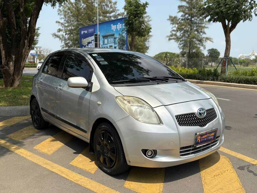 តូយ៉ូតា Vitz 2006forsale