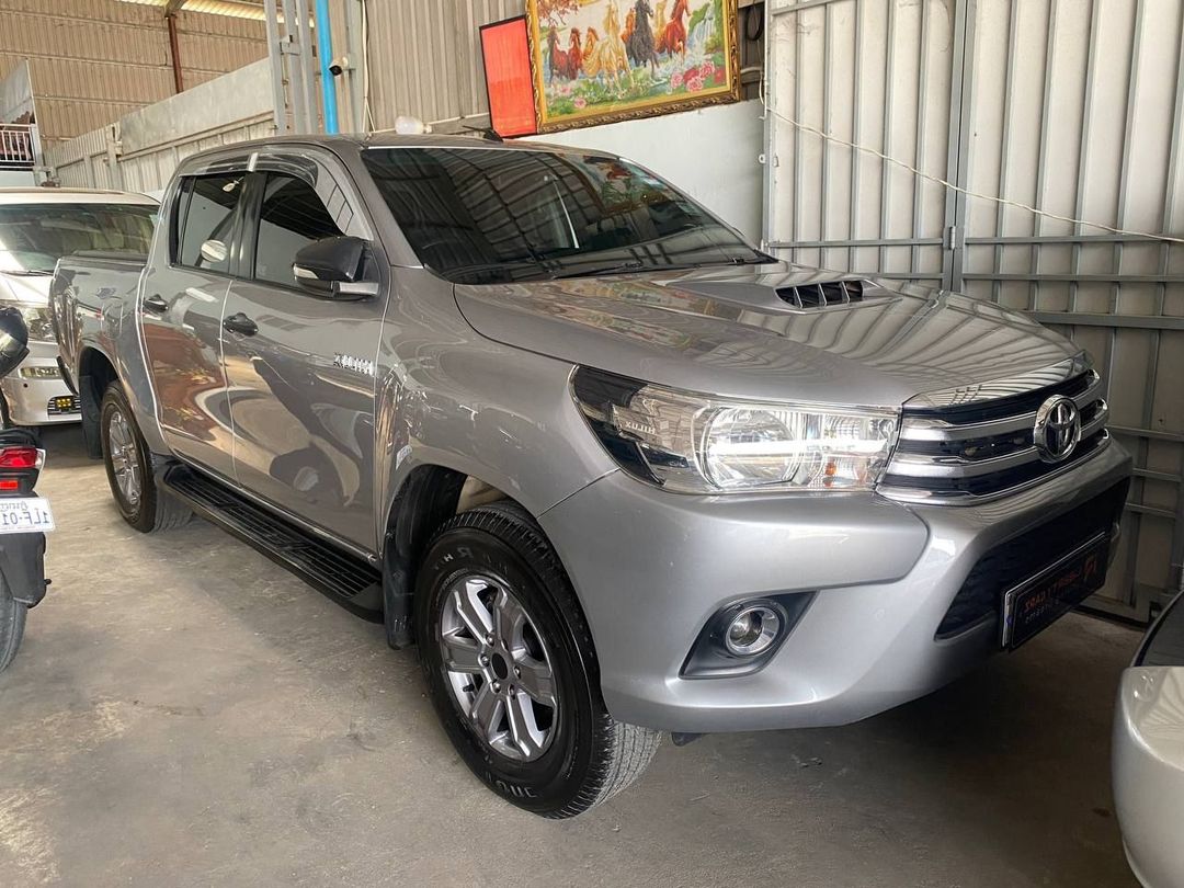 តូយ៉ូតា Hilux 2017forsale