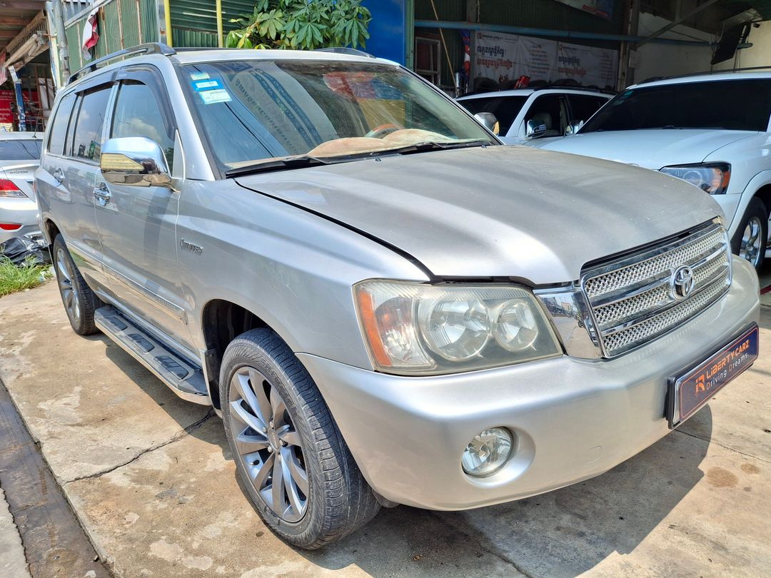តូយ៉ូតា Highlander 2002forsale