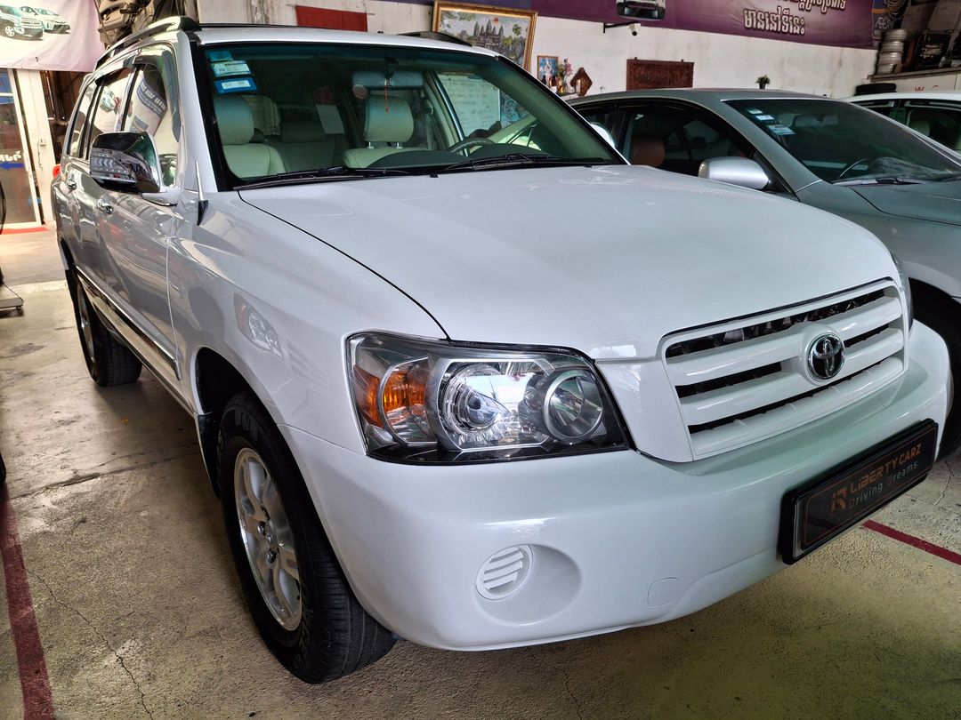 តូយ៉ូតា Highlander 2004forsale