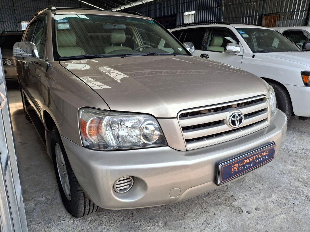 តូយ៉ូតា Highlander 2005forsale