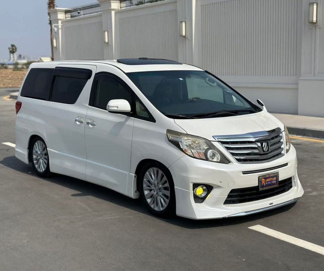 តូយ៉ូតា អាល់ហ្វា 2012forsale
