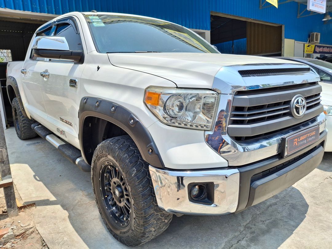 តូយ៉ូតា Tundra 2015forsale