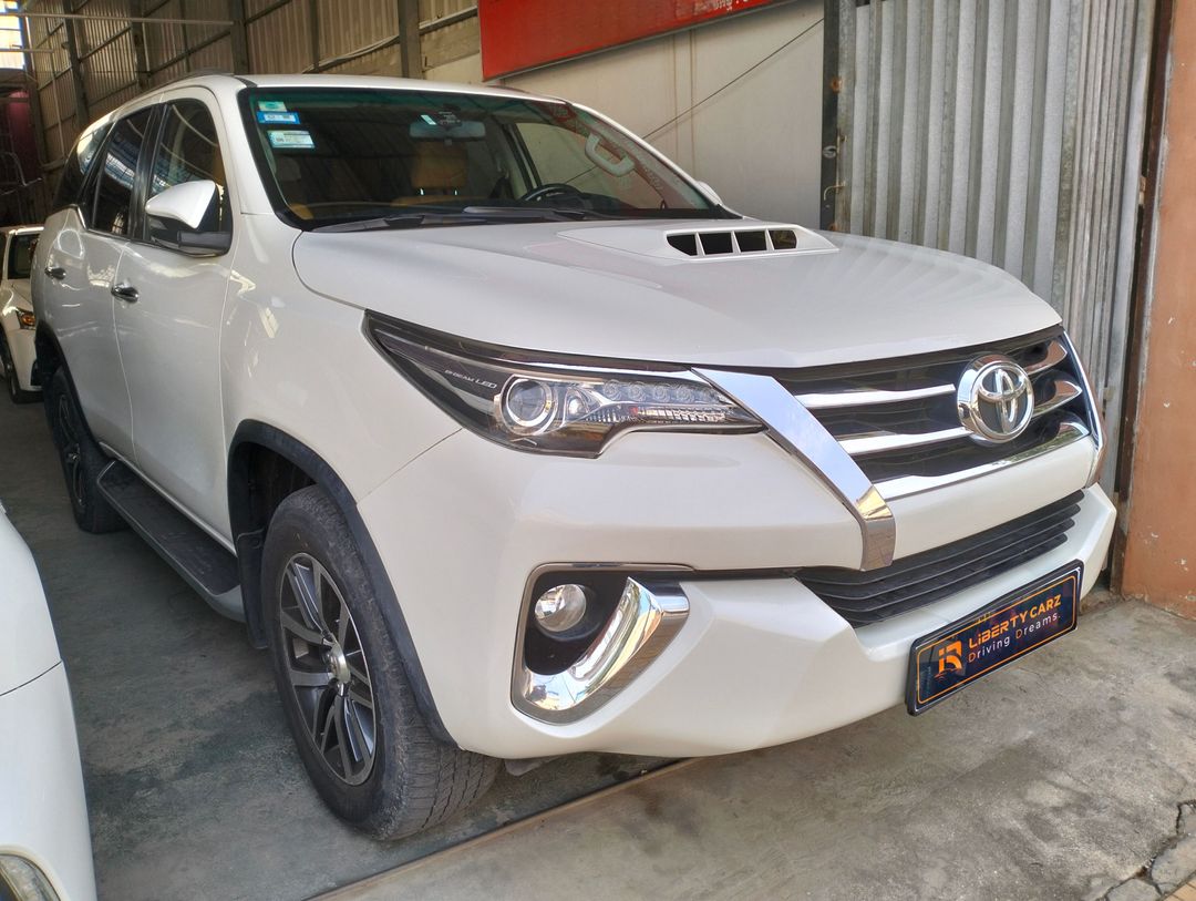 តូយ៉ូតា Fortuner 2017forsale