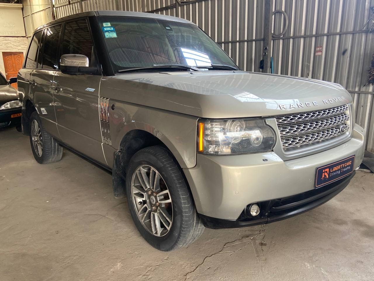 Land Rover Range Rover Voque 2010