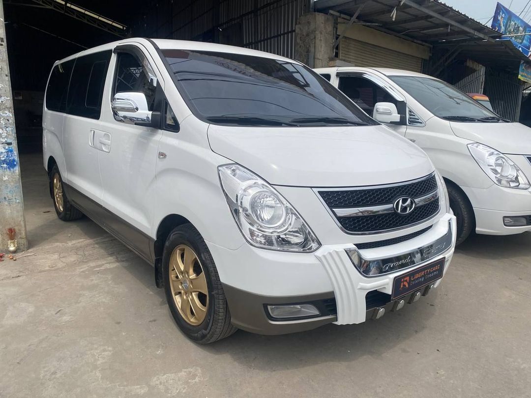 Hyundai Grand Starex 2012forsale