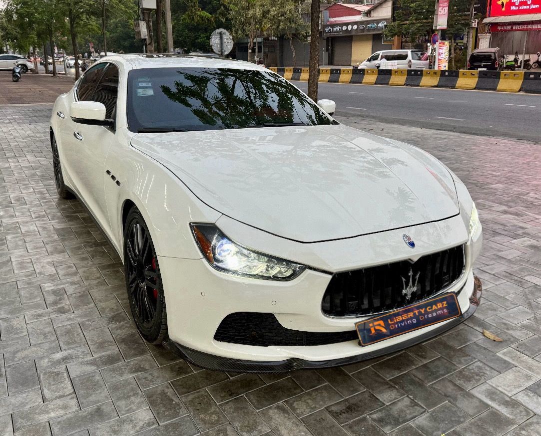Maserati Ghibli 2015
