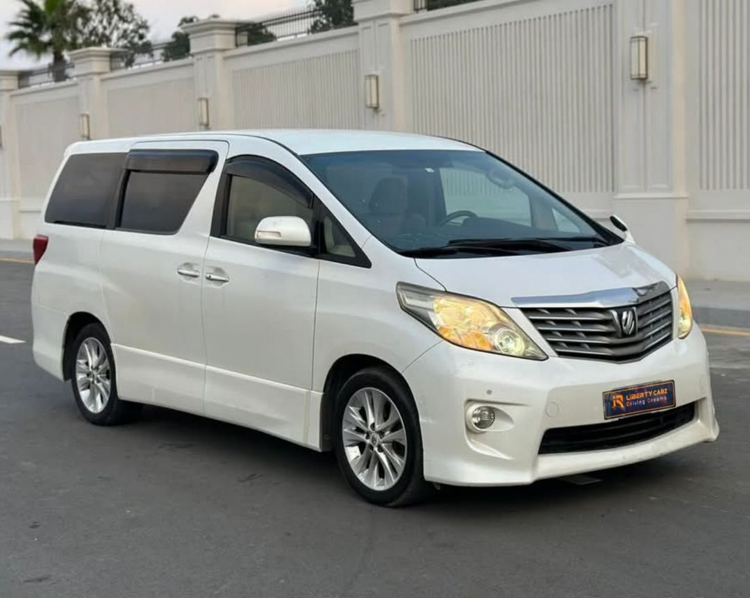 តូយ៉ូតា អាល់ហ្វា 2010forsale