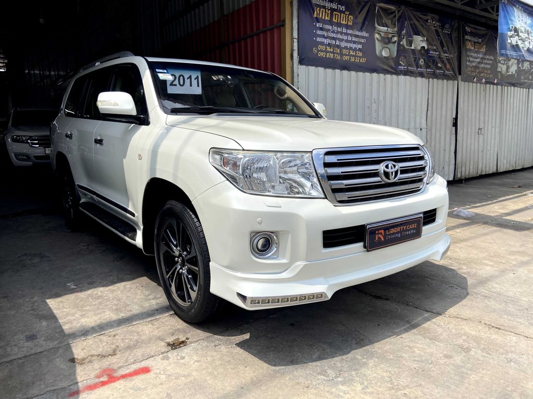 តូយ៉ូតា Land Cruiser 2011forsale