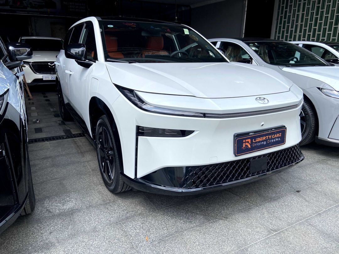 តូយ៉ូតា BZ3X 2025forsale