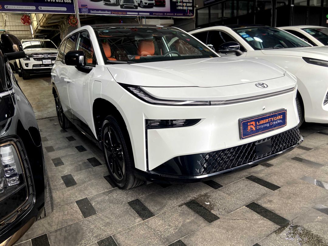 តូយ៉ូតា BZ3X 2025forsale