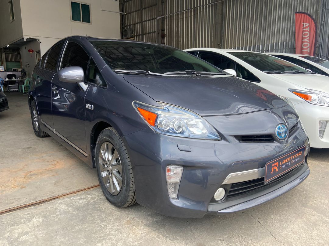តូយ៉ូតា Prius 2012forsale